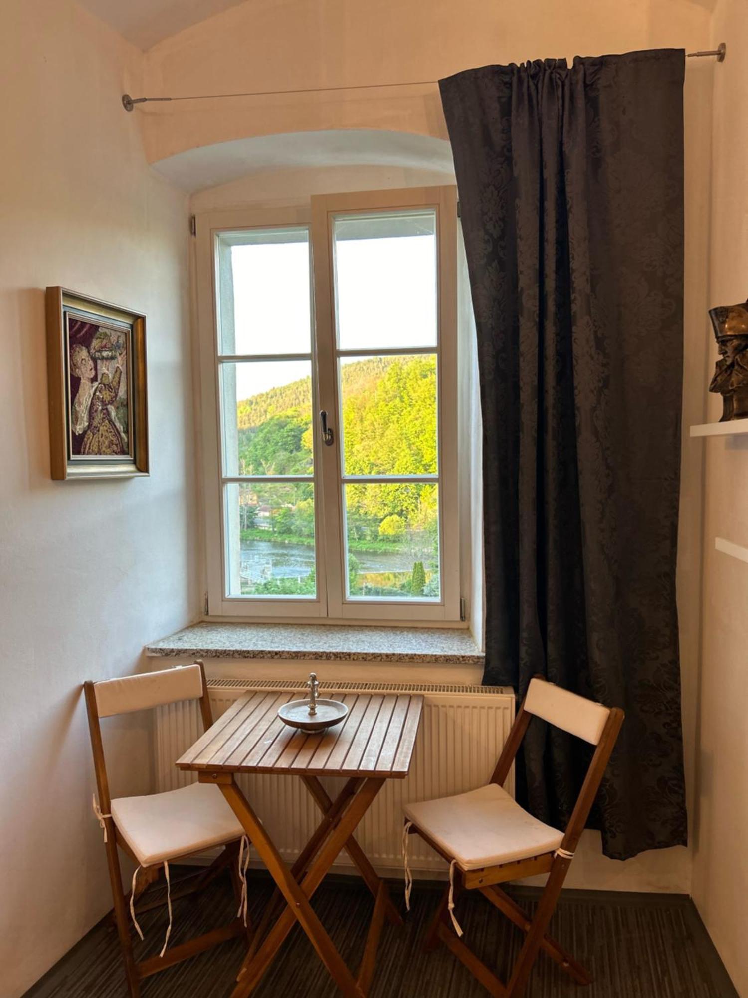 Rezidence Napoleon Apartment Loket Luaran gambar