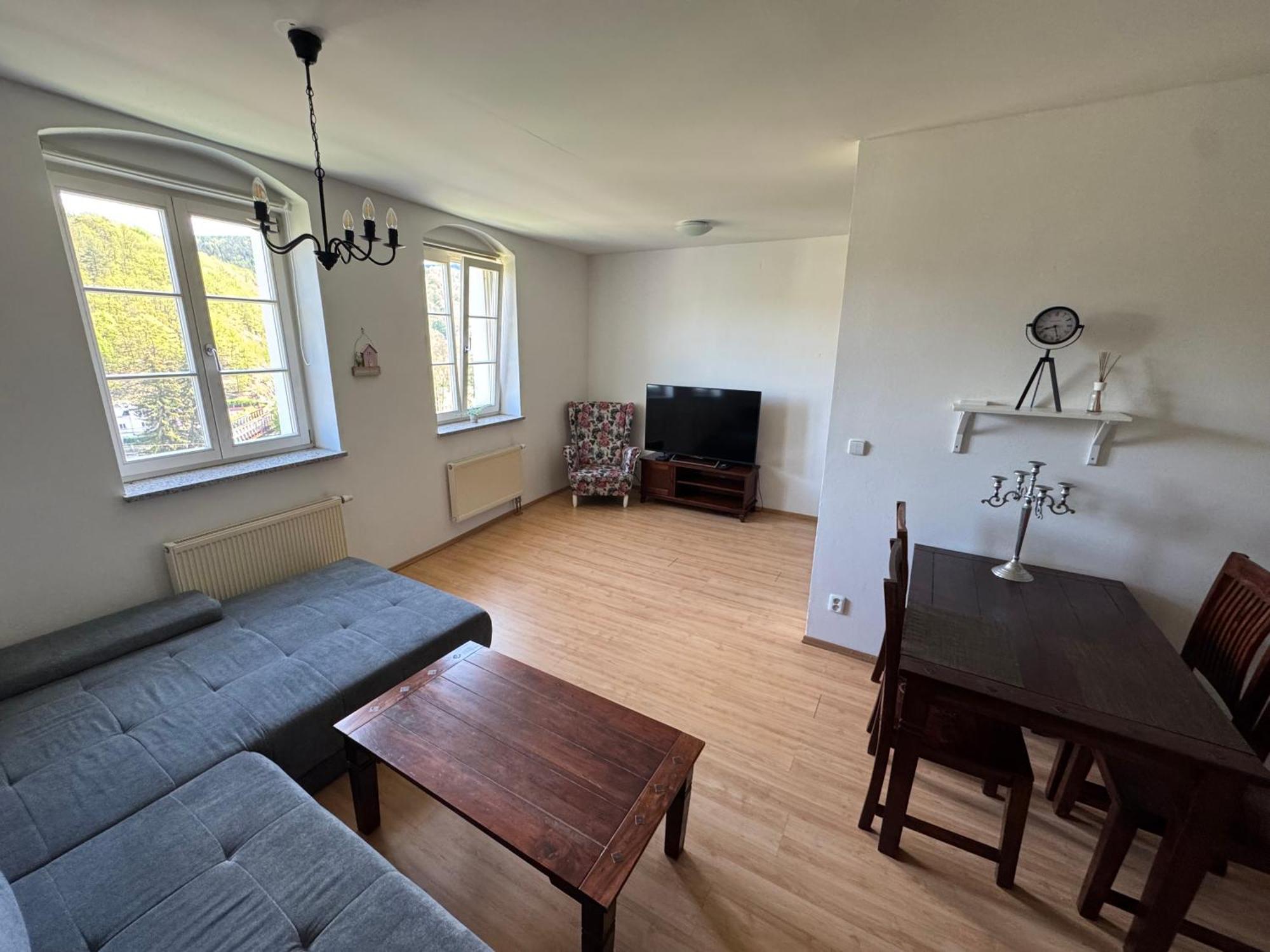 Rezidence Napoleon Apartment Loket Luaran gambar